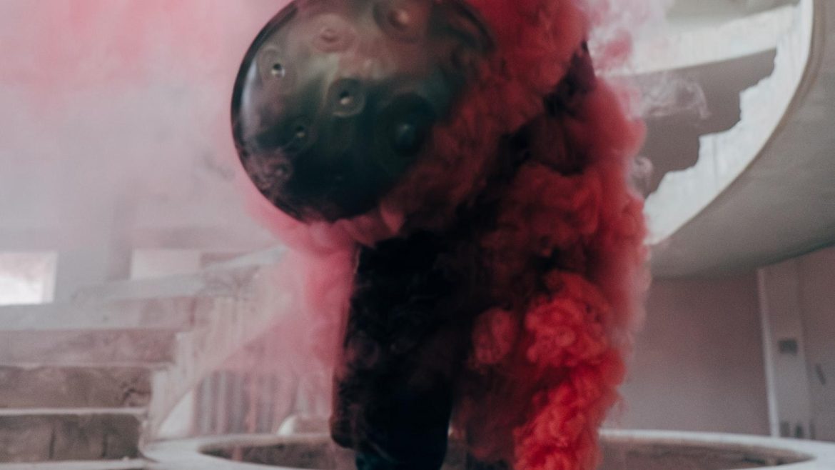 Unveiling Enigmatic Elegance: Fashion Picks that Spark Inspiration and Redefine Style